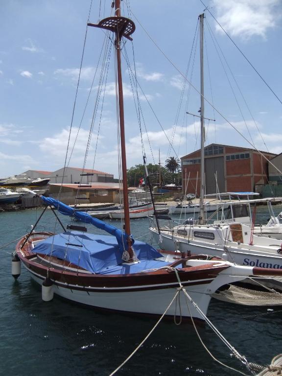 B&B La Pineta Sant'Antioco Bagian luar foto